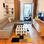 Apartment Urban Bulevar Free Garage Parking